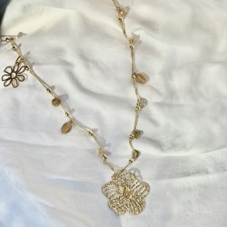 Collier chaîne sautoir doré - Perles, pierres & Fleur ciselée