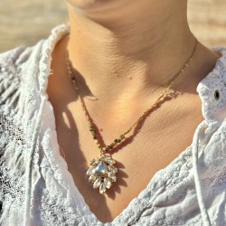 Collier court - Chaîne tissée, Agates & Pendentif Cristaux décor feuille