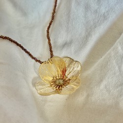 Collier court doré - Chaîne perles de verre & Pendentif fleur