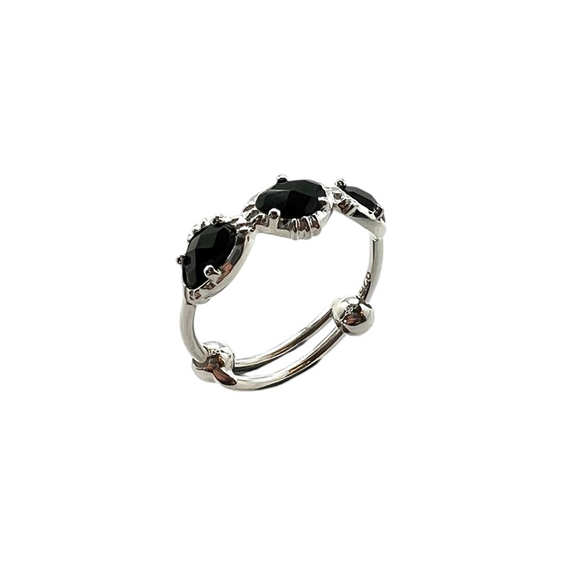 Bague ajustable en Argent - Trois pierres Onyx noirs ovales AU FIL DE LO