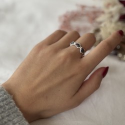 Bague ajustable en Argent - Trois pierres Rubis Zoïsites ovales