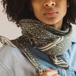 Foulard en voile de coton - LEOPARD KAKI