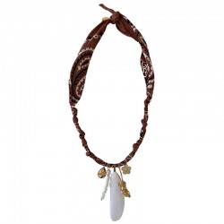 Collier bandana Poétic Blush marron glacé doré - Charms dorés & Plume - BADHANATI