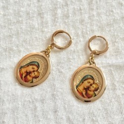 Boucles d'oreilles mini-créoles dorées - Pendentif Vierge à l'enfant